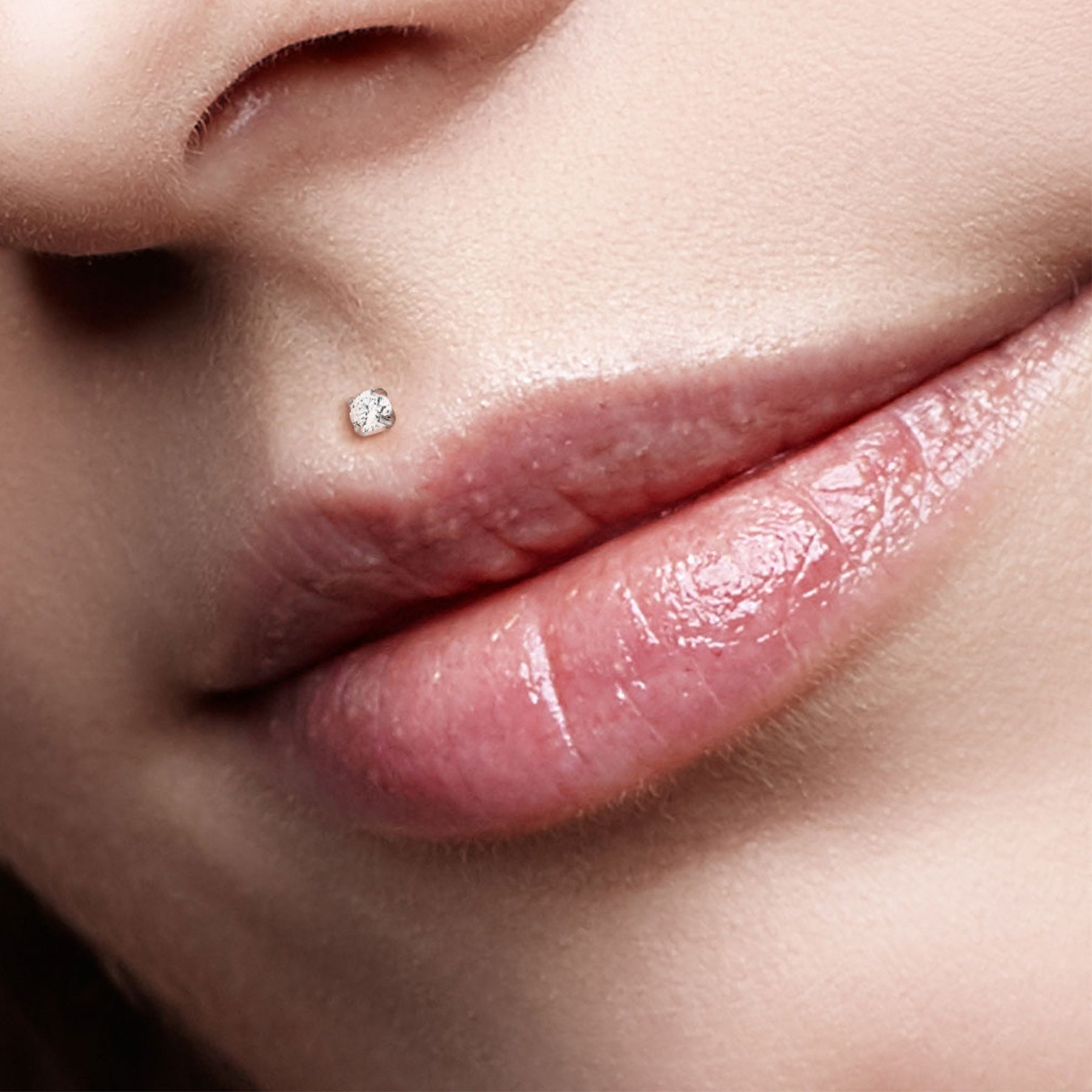Piercing Labret HAWA en Acier et Bio Flex