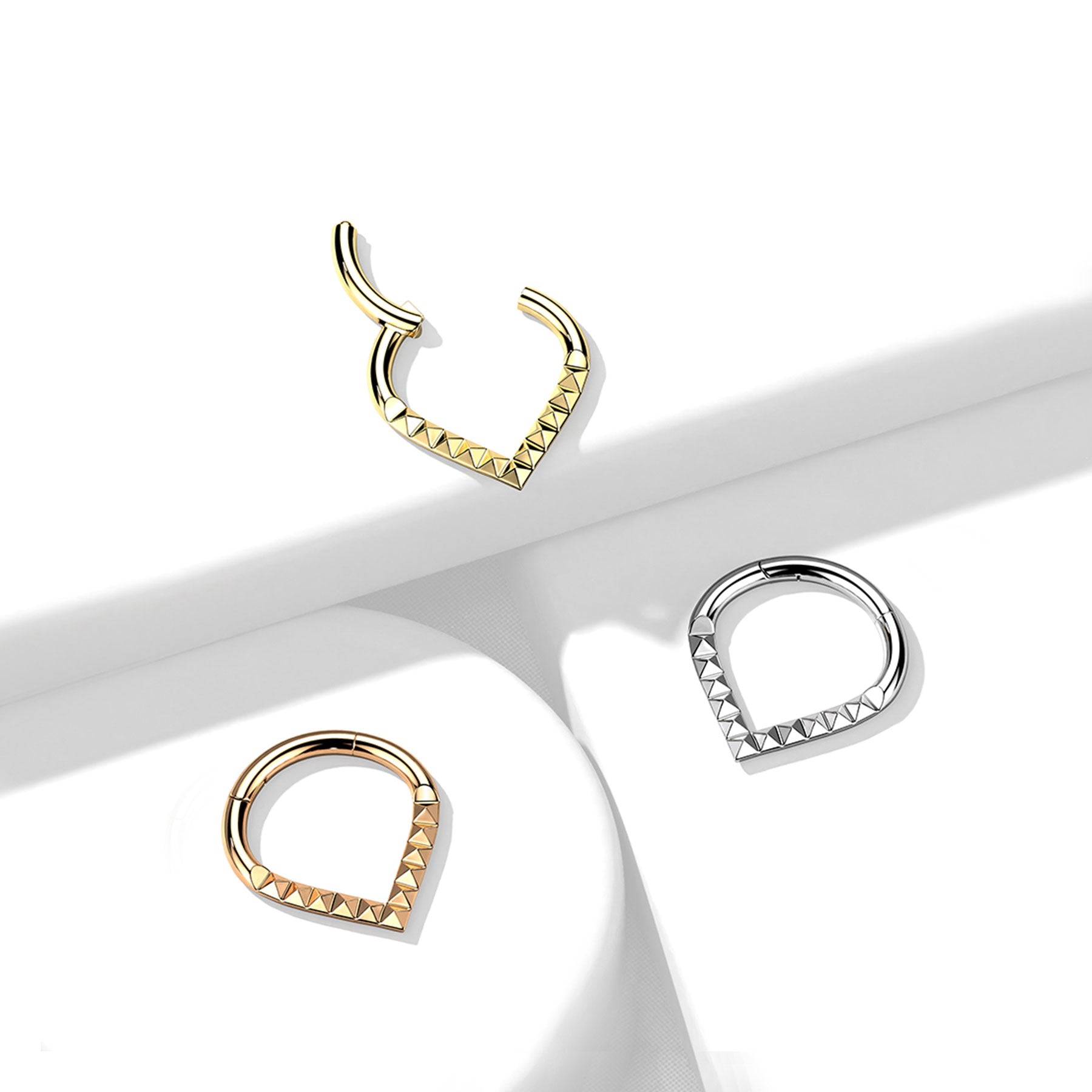 Piercing Oreille LEA en Titane