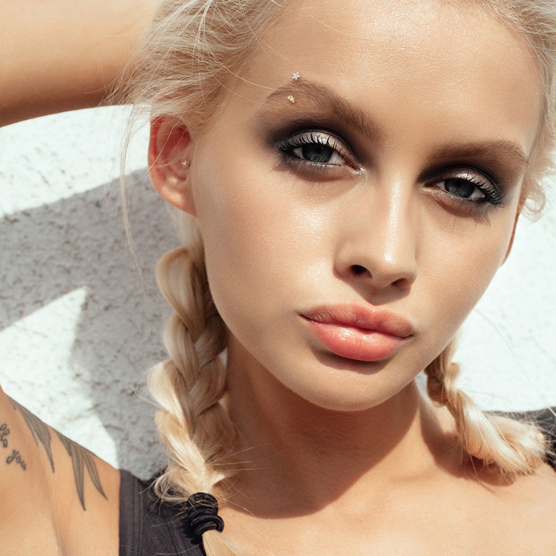 Piercing Barbell REANA en Acier et Zirconium