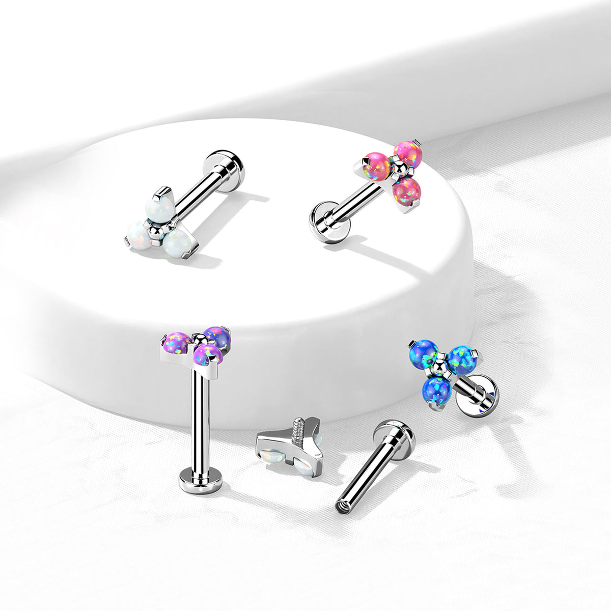 Piercing Labret REGINA en Titane et Opale
