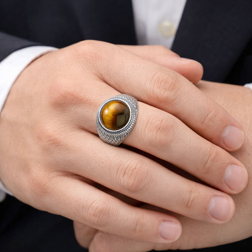 Bague Chevaliere SIGMUND en Acier et Oeil de Tigre