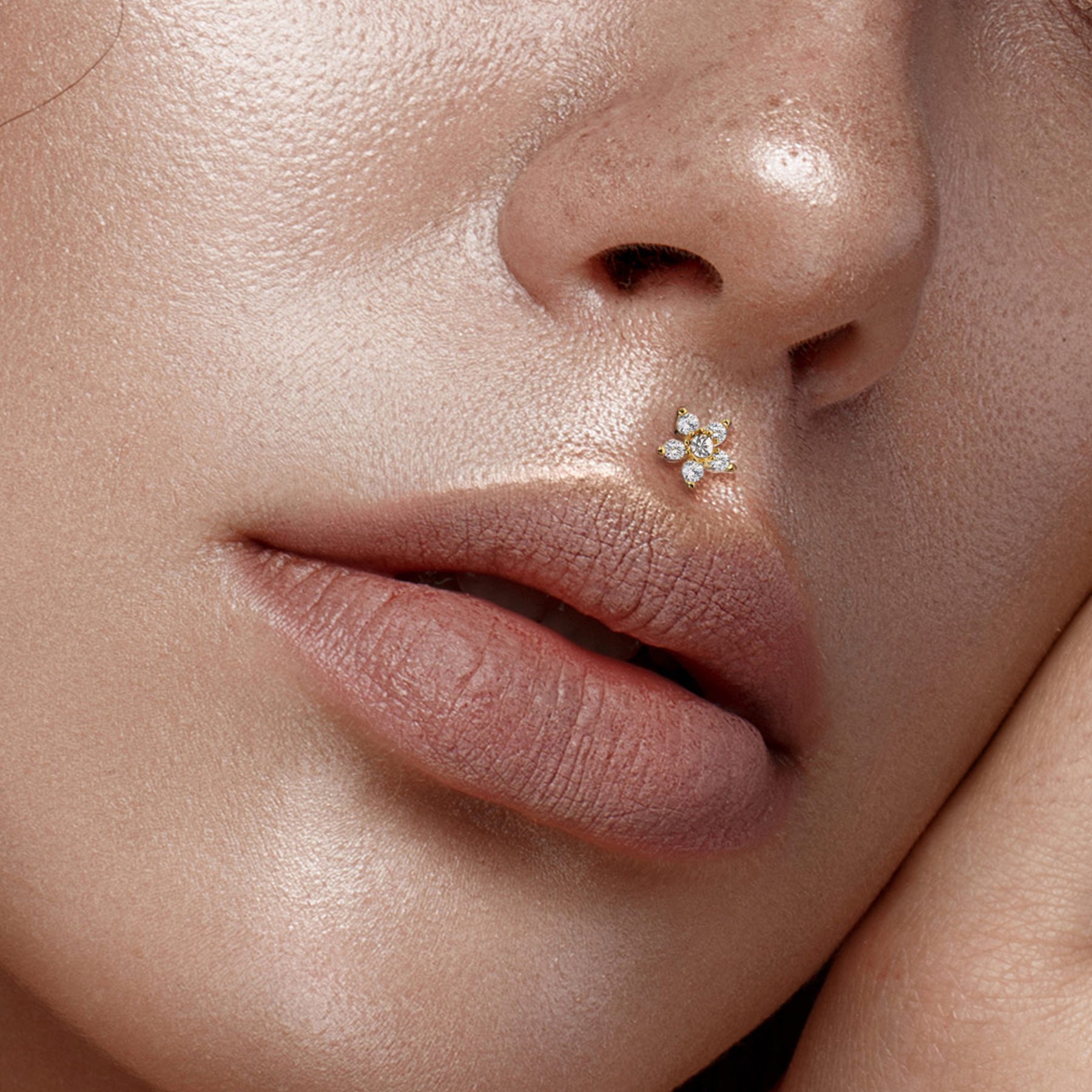 Piercing Labret Monroe SAMANTHA en Acier et Zirconium